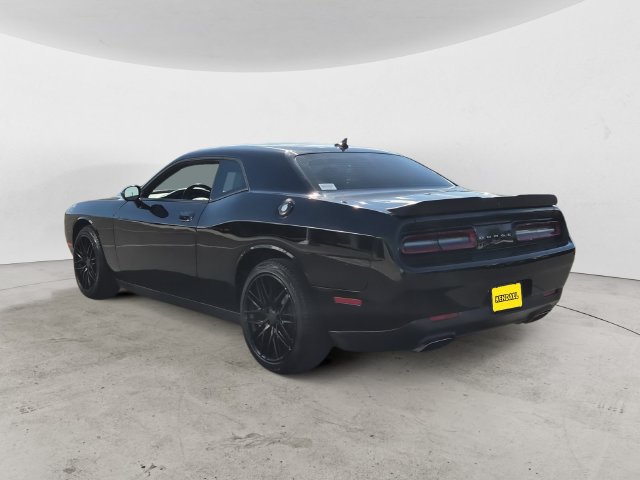 Used 2018 Dodge Challenger R/T Plus RWD image 7