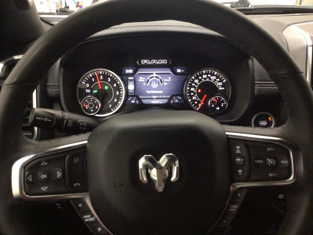 Used 2025 RAM 1500 Laramie image 11