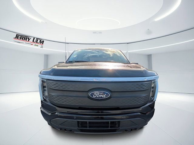Used 2025 Ford F150 Lightning Flash w/ Max Trailer Tow Package image 7