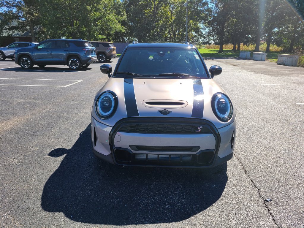 Used 2024 MINI Cooper S w/ Signature Upholstery Package FWD image 3