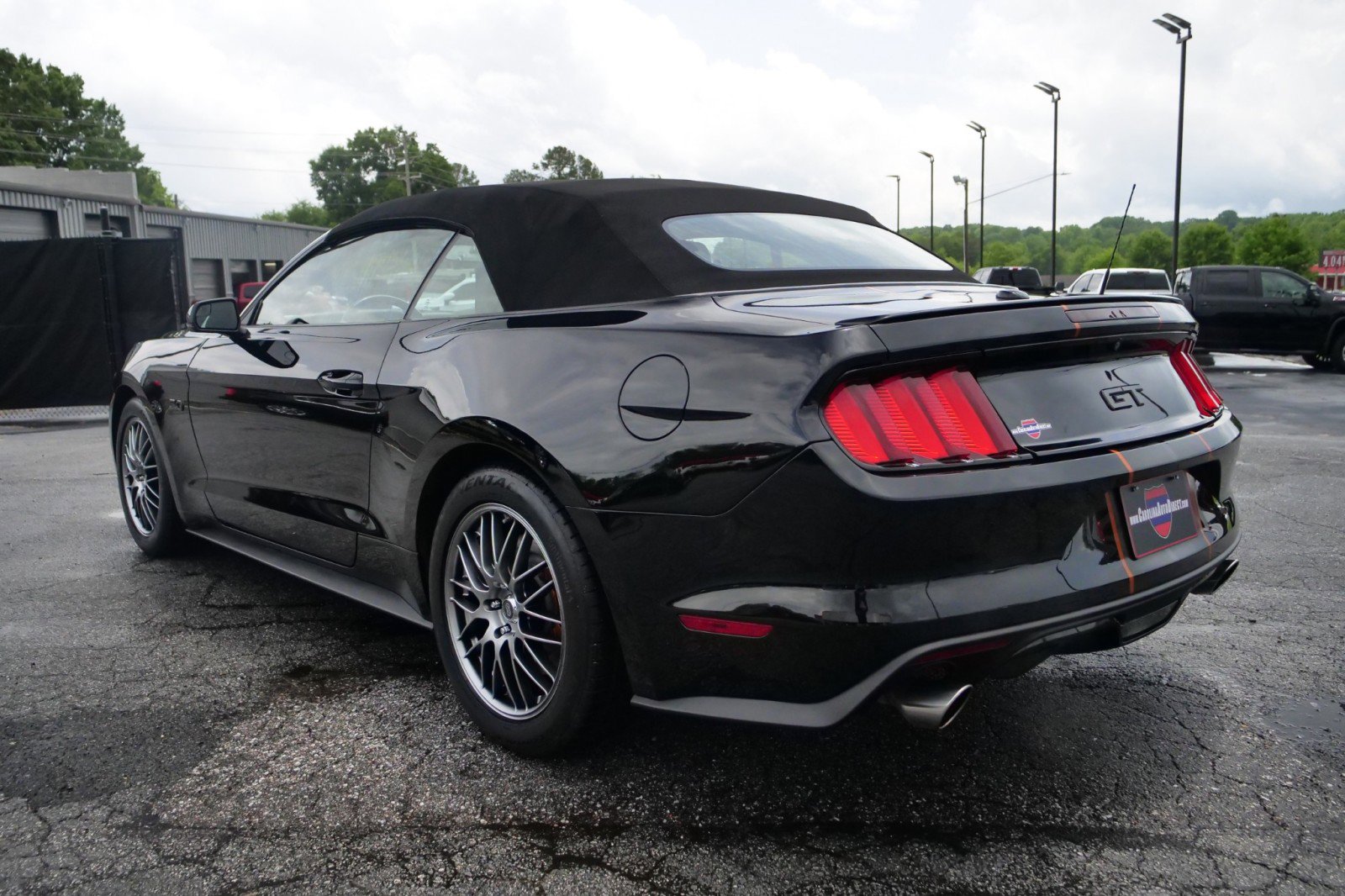 Used 2016 Ford Mustang GT Premium RWD image 11