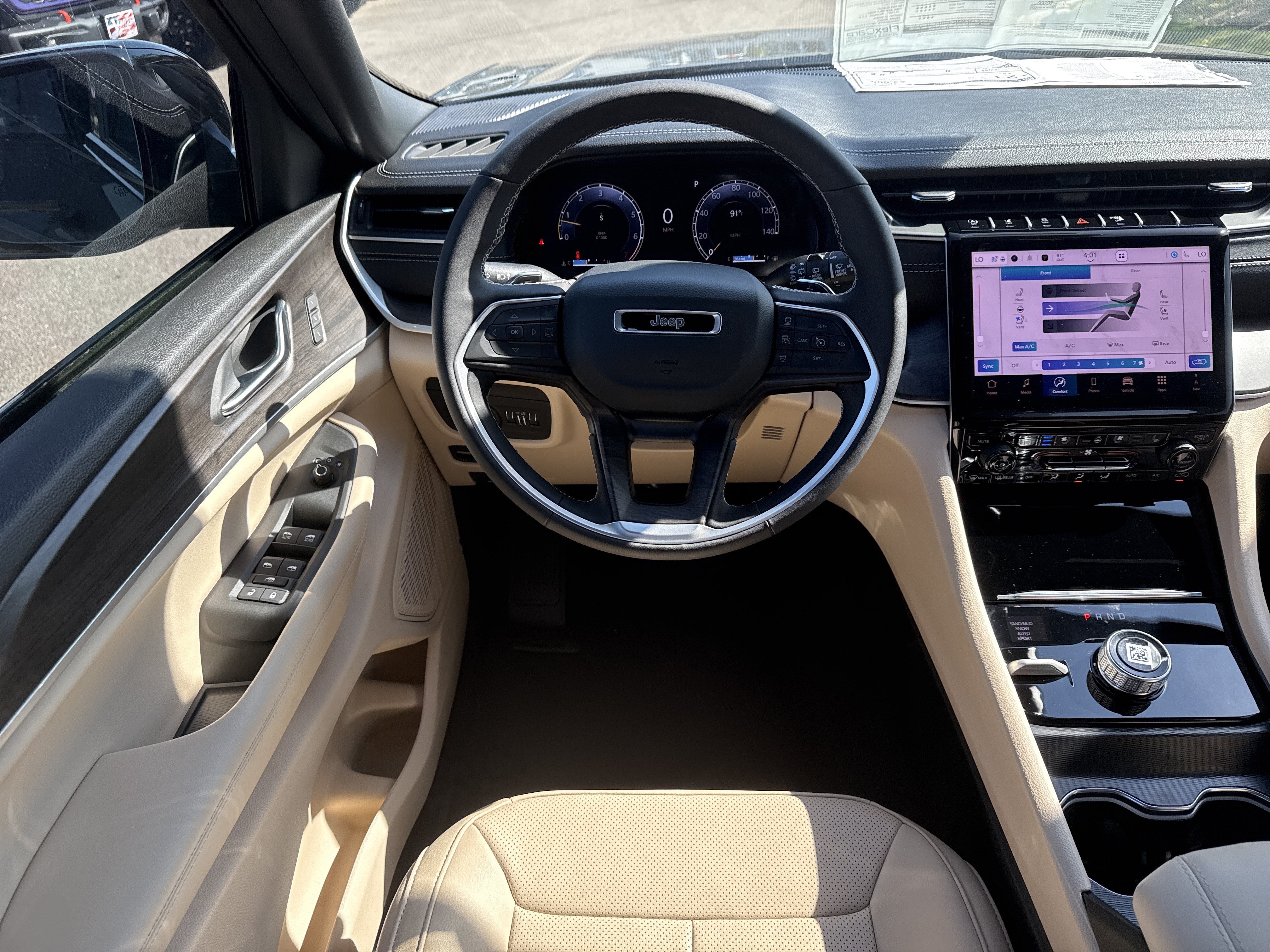New 2025 Jeep Grand Cherokee L Limited w/ Luxury Tech Group II AWD/4WD image 27