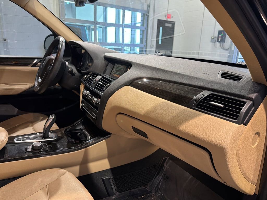 Used 2016 BMW X3 xDrive28i AWD/4WD image 30