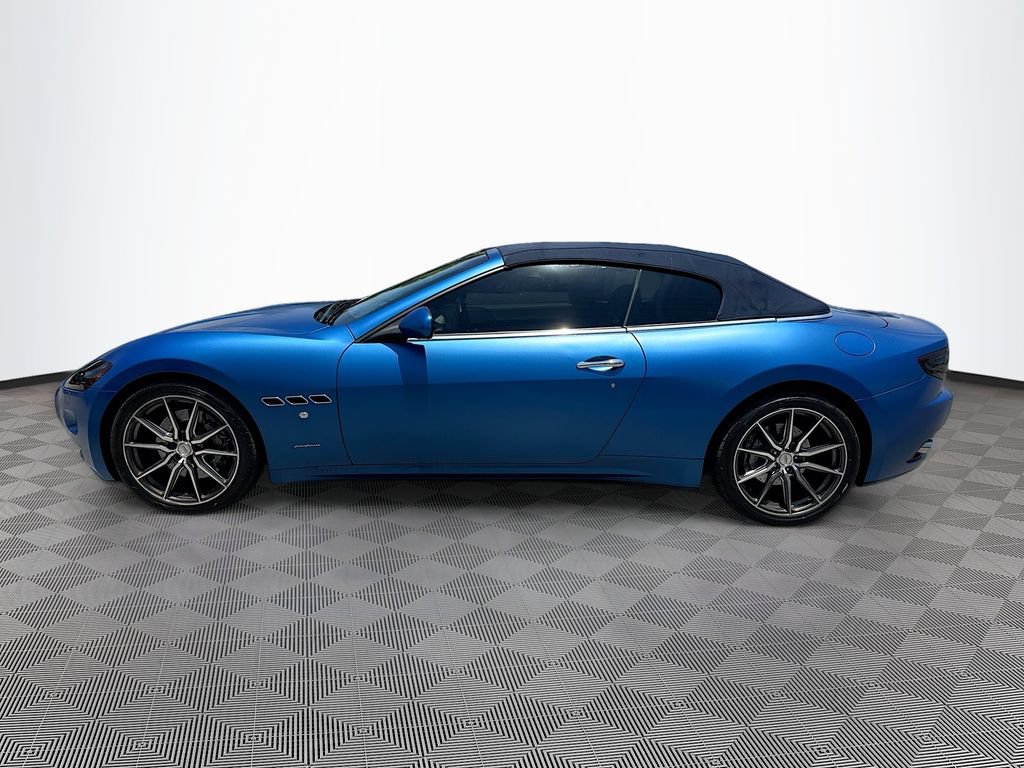 Used 2012 Maserati GranTurismo Convertible RWD image 9