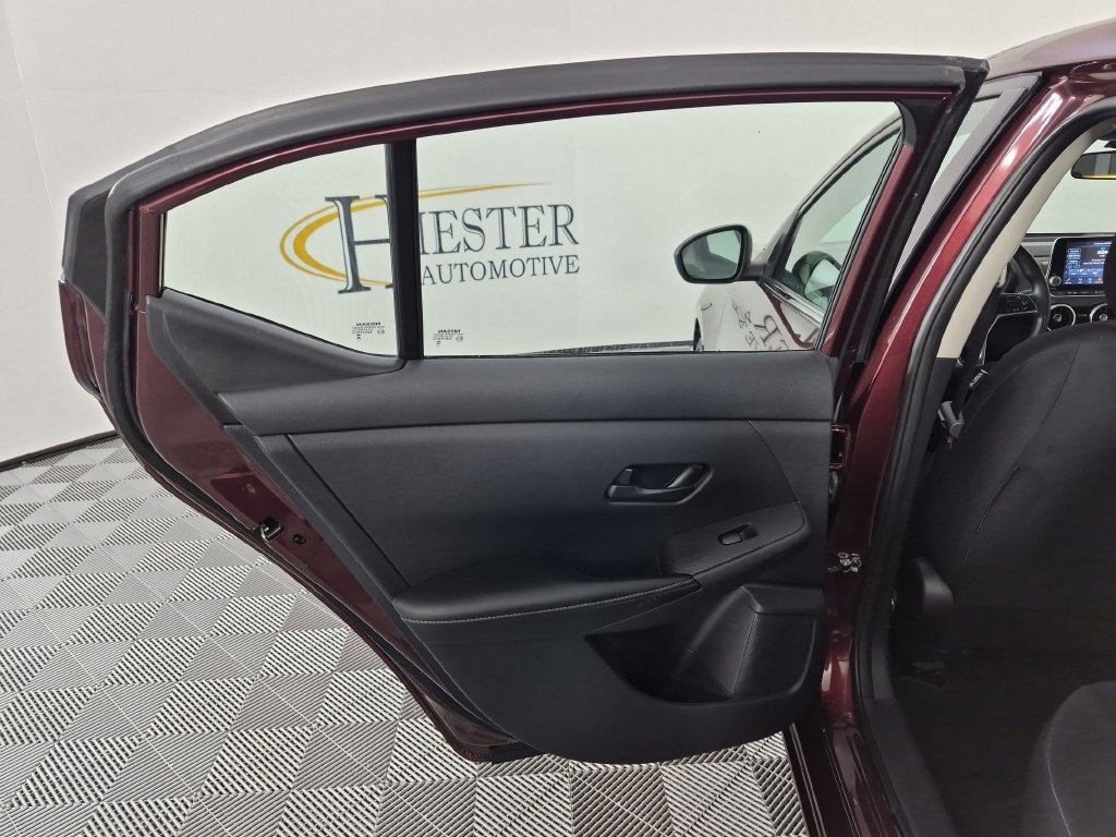Used 2025 Nissan Sentra SV FWD image 28