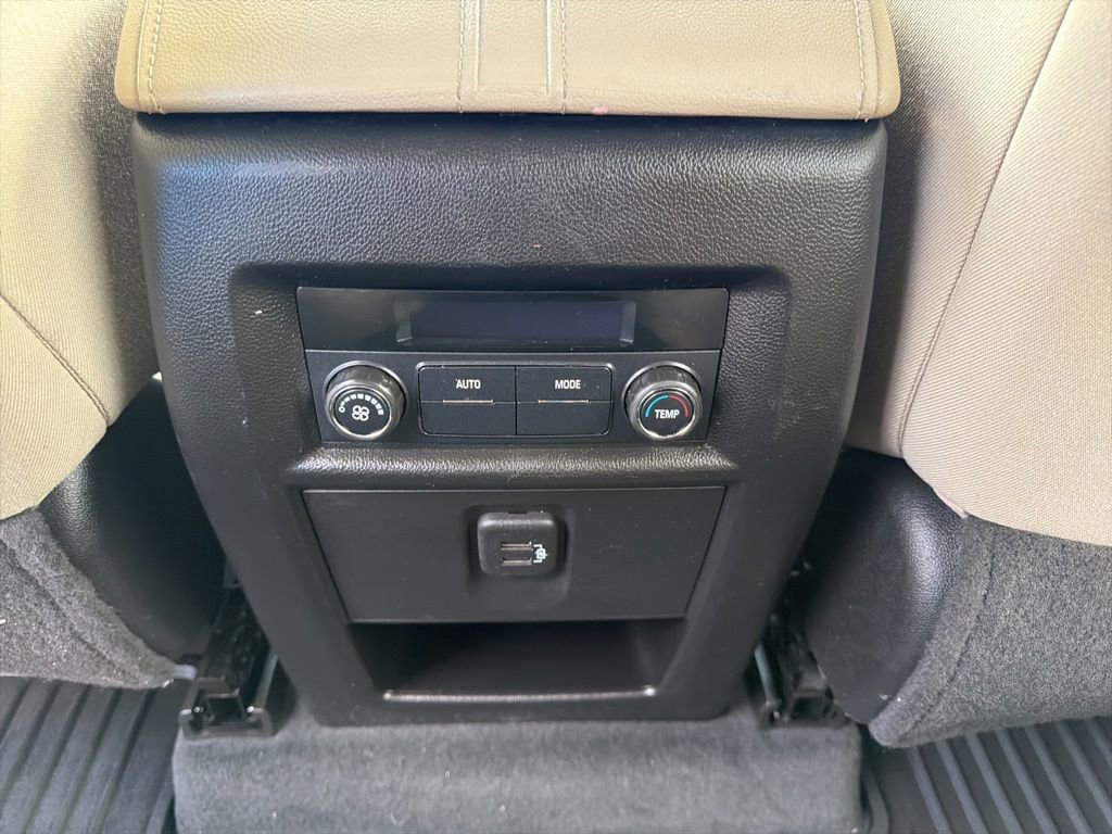 Used 2022 Chevrolet Traverse LT AWD/4WD image 19