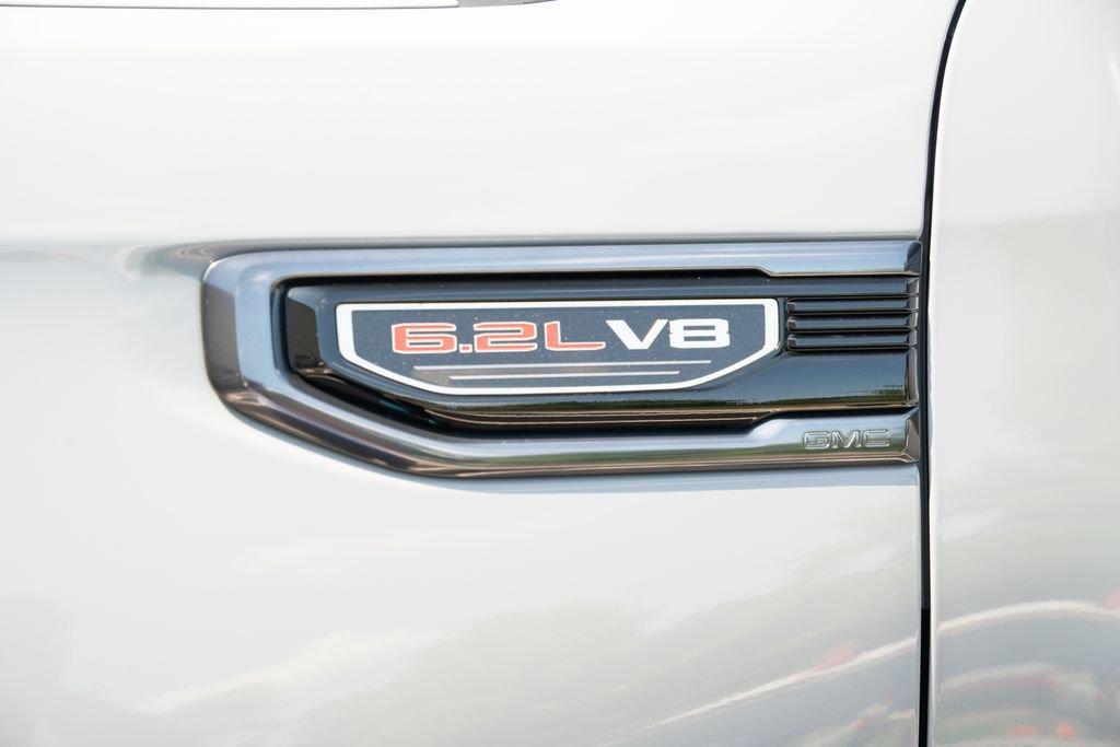 Used 2025 GMC Sierra 1500 AT4 w/ AT4 Premium Package AWD/4WD image 25
