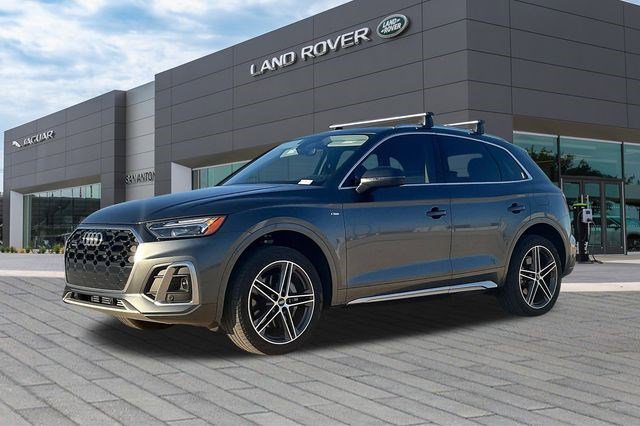 Used 2021 Audi Q5 e Premium w/ Convenience Package