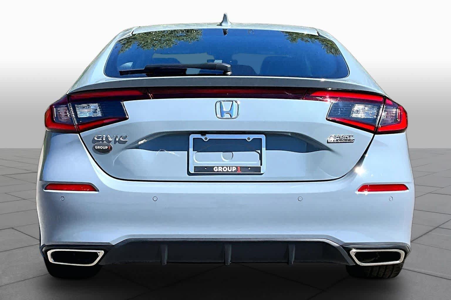 Used 2024 Honda Civic Sport Touring image 5