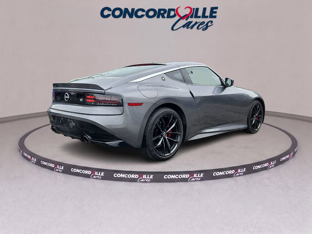 Used 2024 Nissan Z Performance w/ Floor Mat Package RWD image 6