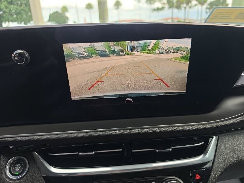 Used 2024 Buick Envista Sport Touring w/ Convenience II Package FWD image 21