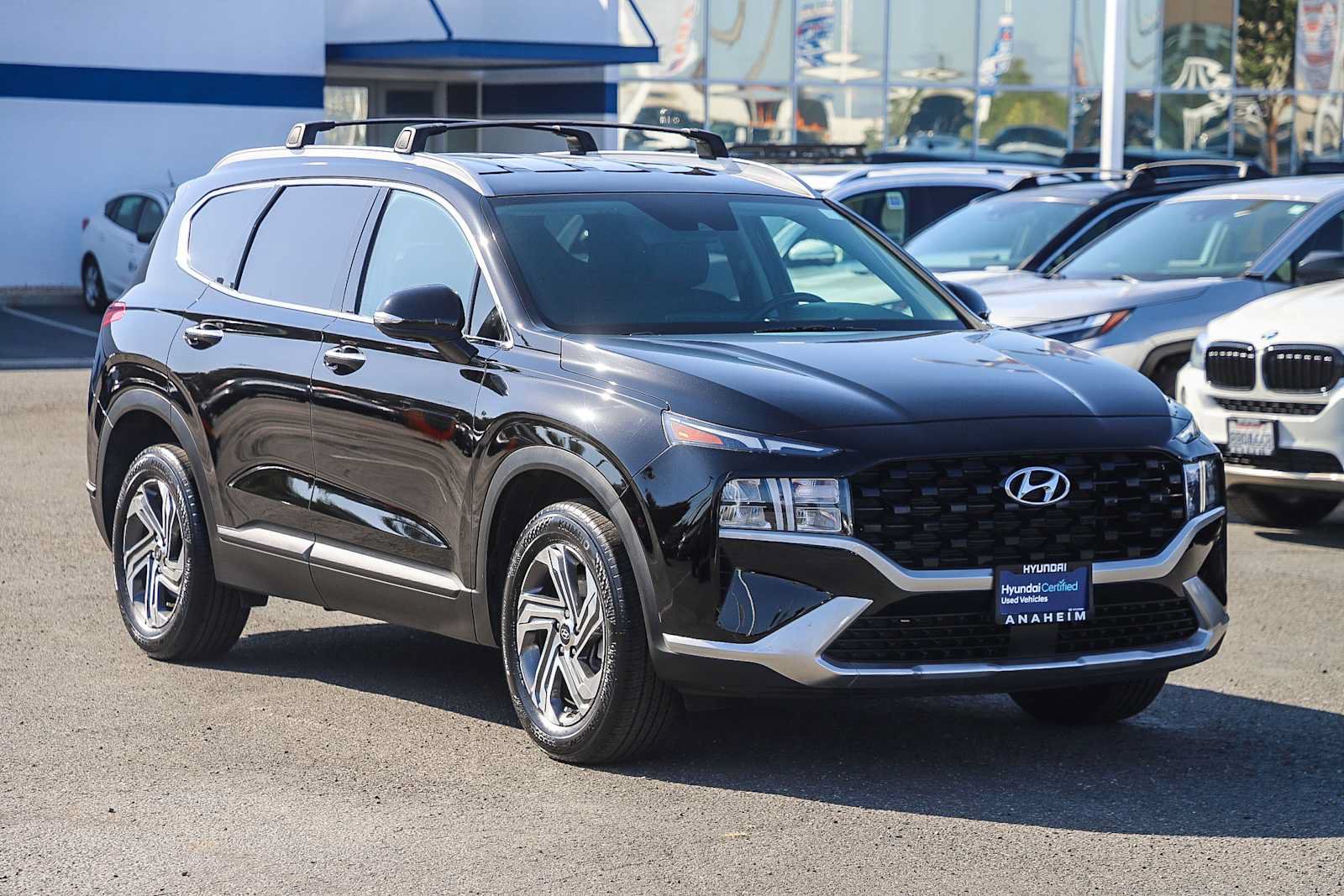 Used 2023 Hyundai Santa Fe SEL w/ Cargo Package FWD image 3