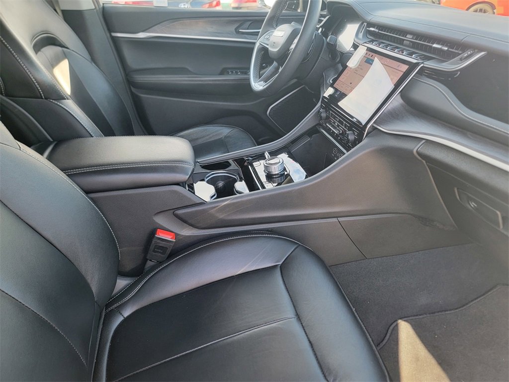 Used 2022 Jeep Grand Cherokee Limited 4xe image 21