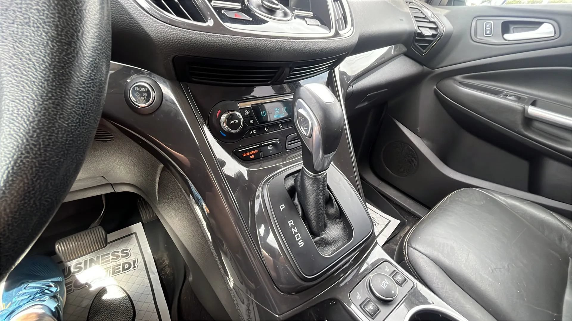 Used 2016 Ford Escape Titanium AWD/4WD image 25