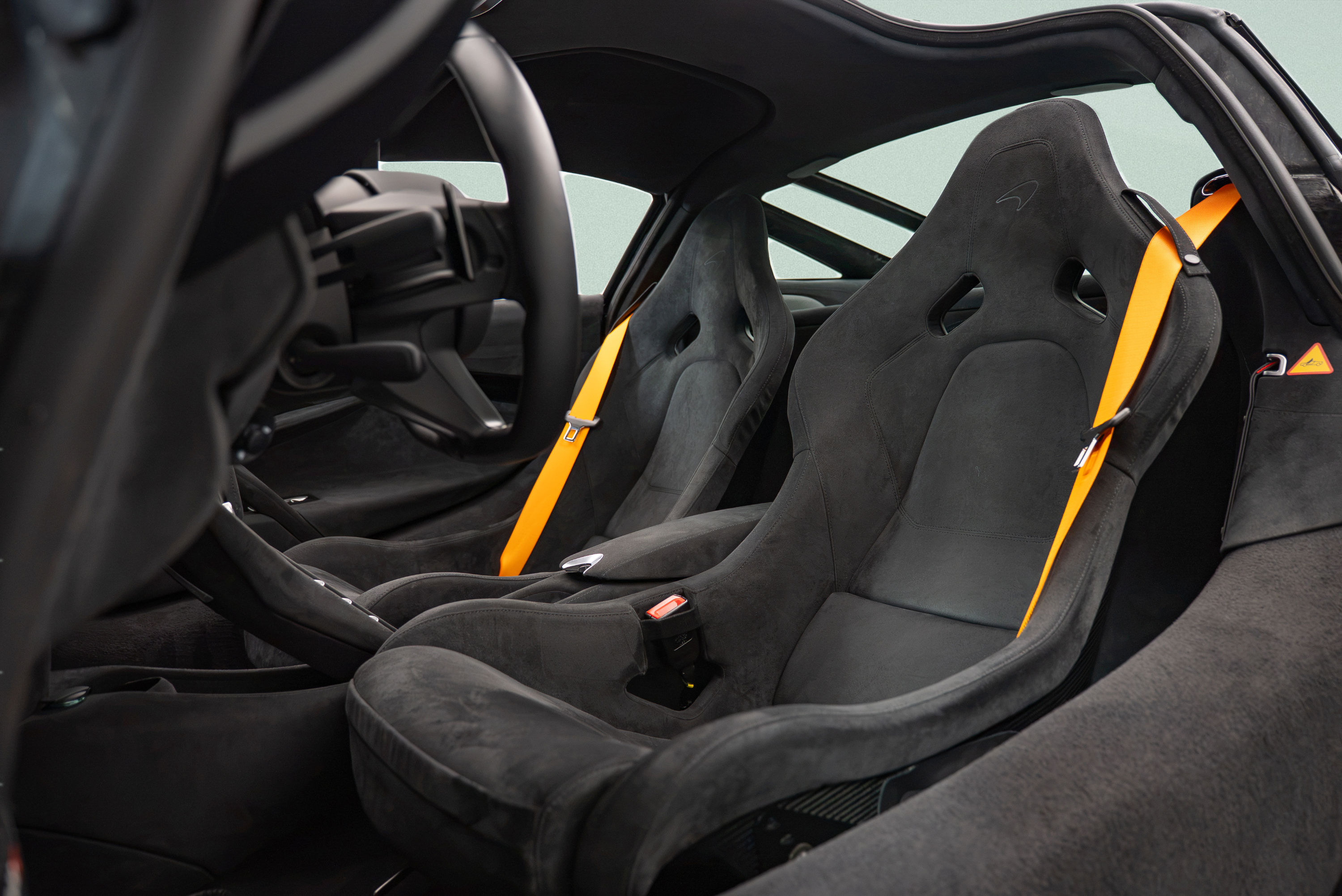 Used 2024 McLaren 750S RWD image 15