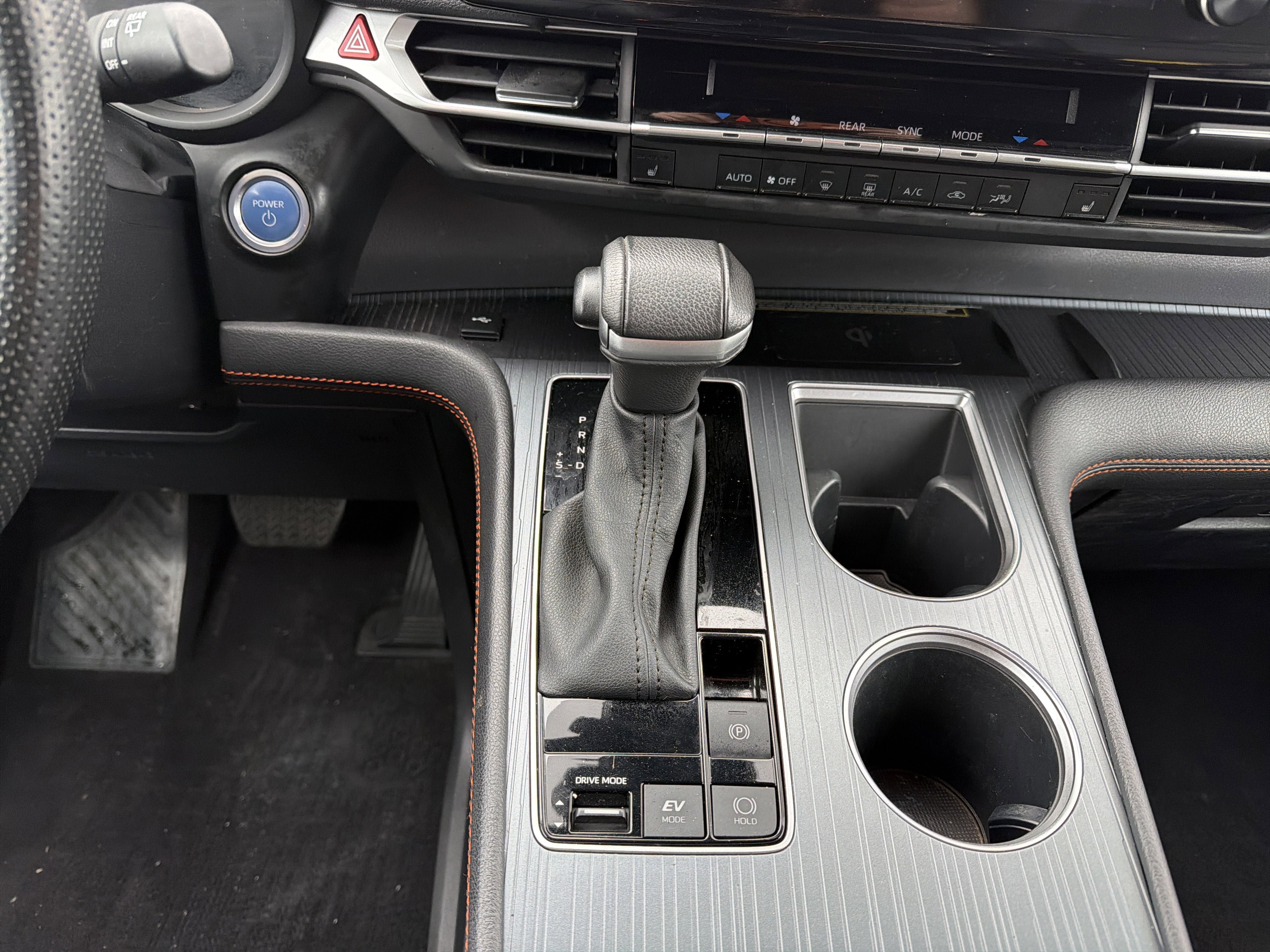Certified 2023 Toyota Sienna XSE w/ XSE Plus Package image 20
