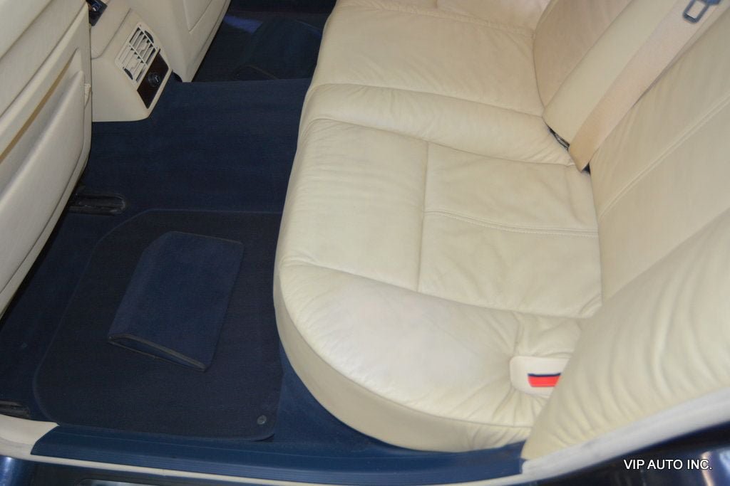 Used 2000 BMW 740iL RWD image 26