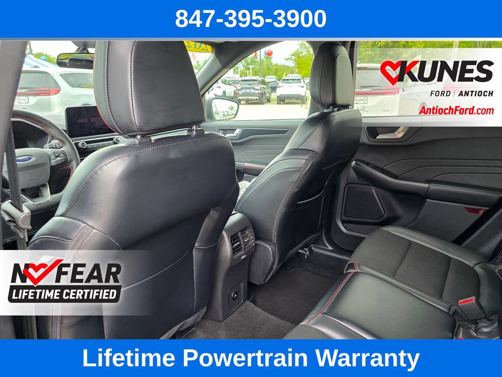 Certified 2025 Ford Escape ST-Line AWD/4WD image 18