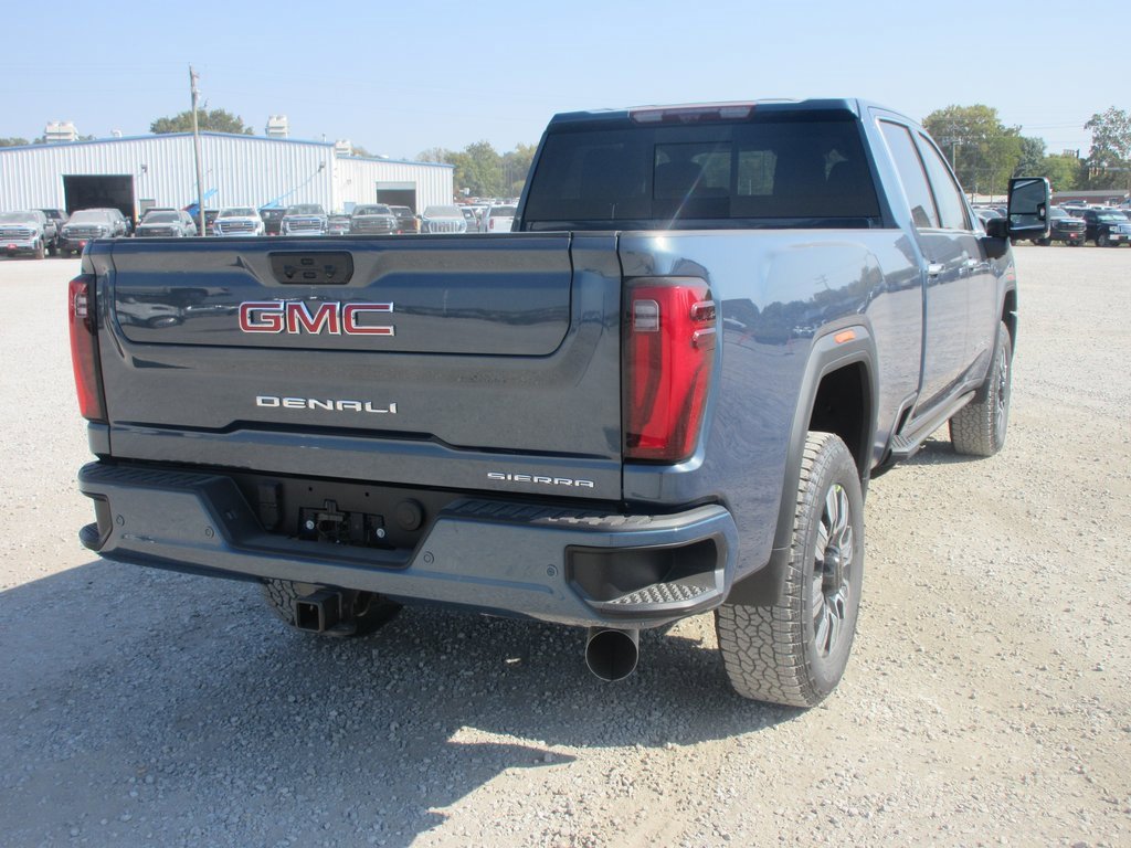 New 2026 GMC Sierra 3500 Denali w/ Denali Reserve Package image 5