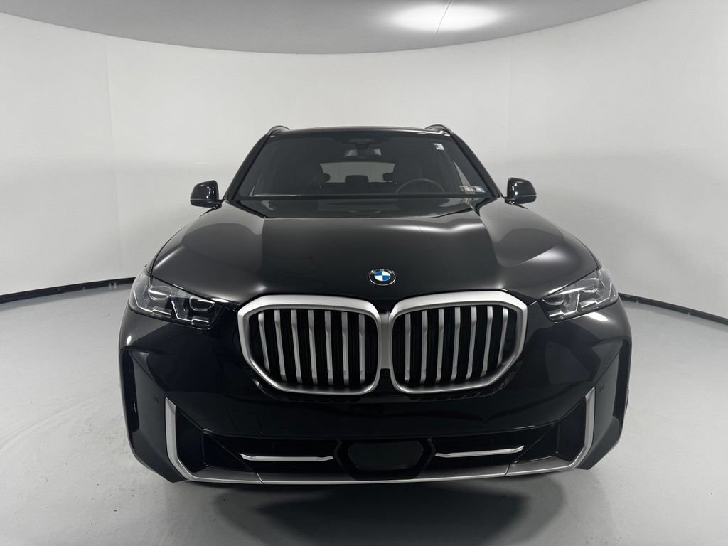 Certified 2026 BMW X5 xDrive40i AWD/4WD image 3