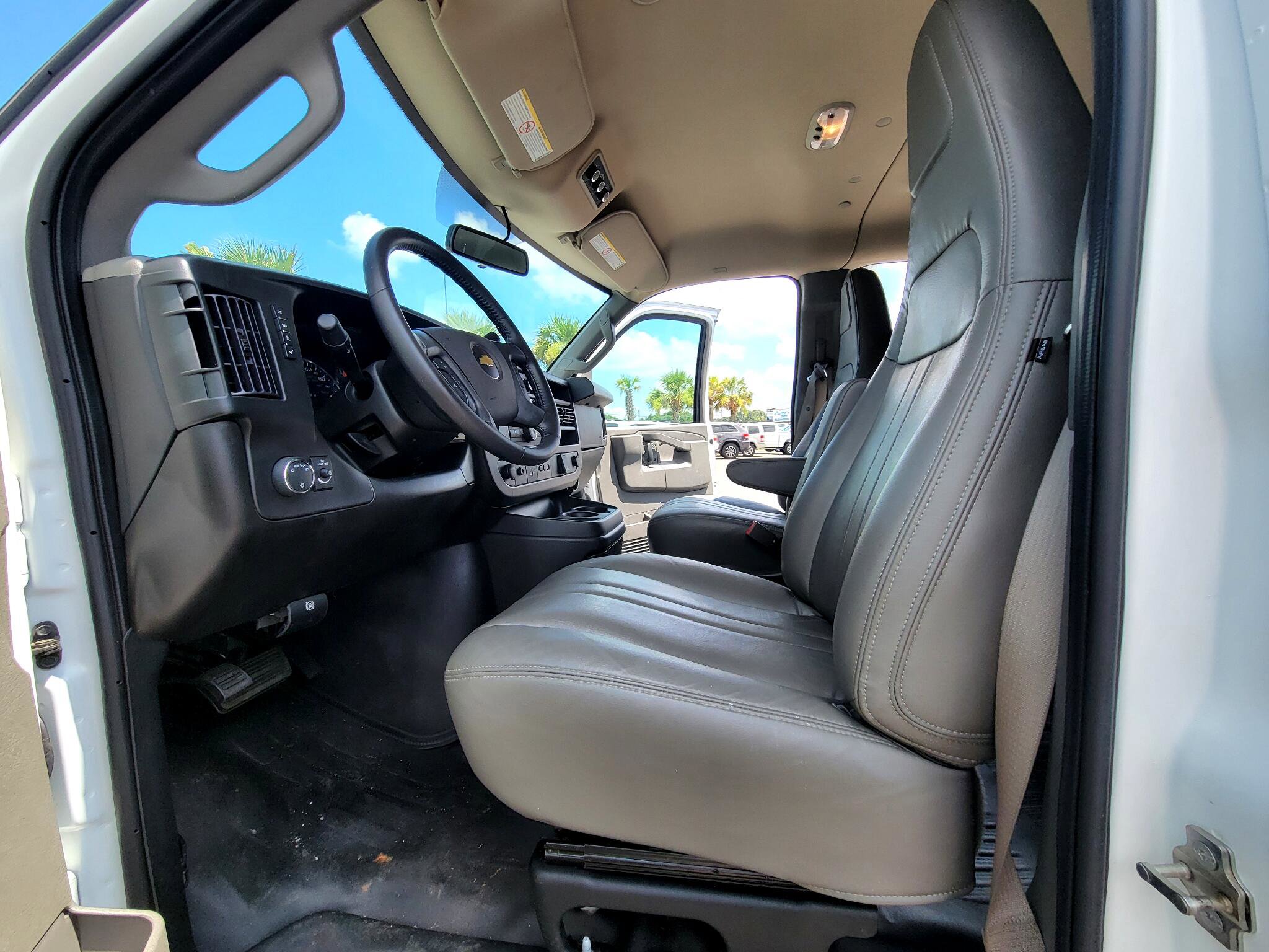 Used 2023 Chevrolet Express 3500 LS image 17