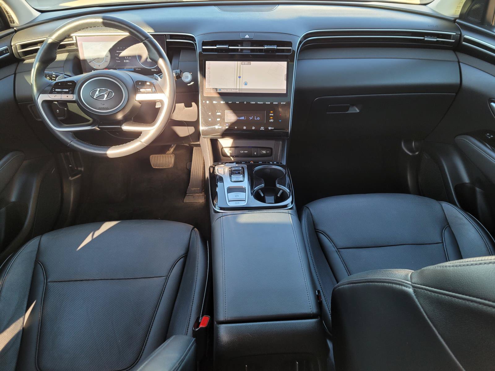 Used 2022 Hyundai Tucson Limited w/ Cargo Package FWD image 5