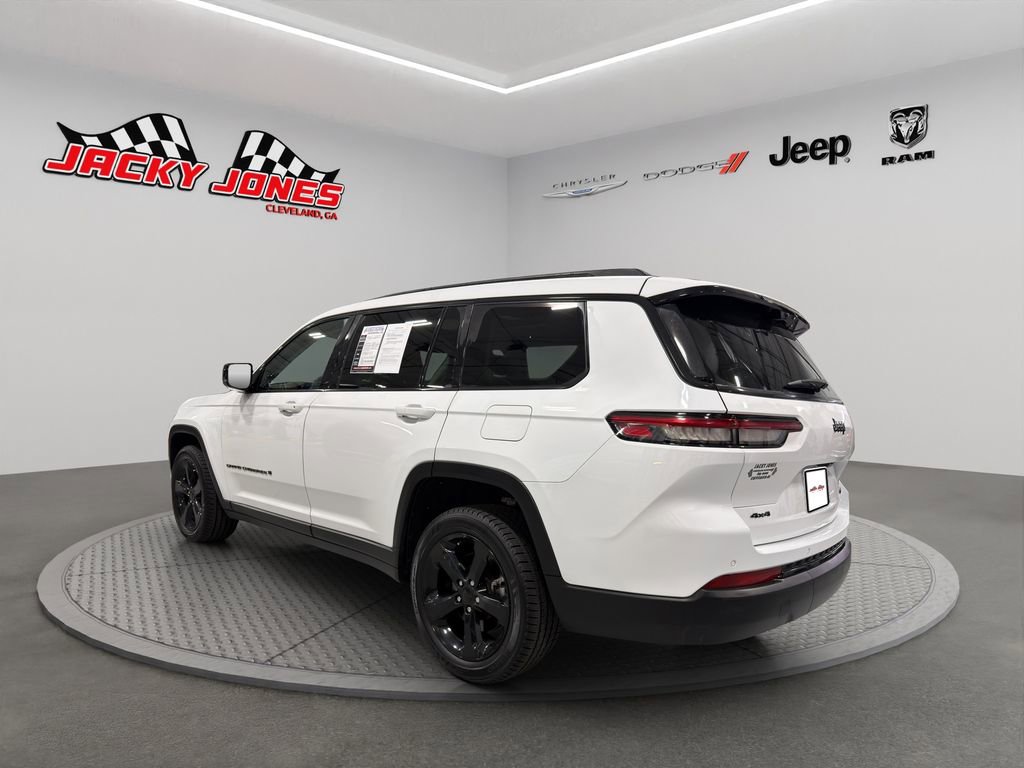 Used 2023 Jeep Grand Cherokee L Limited w/ Luxury Tech Group II image 7