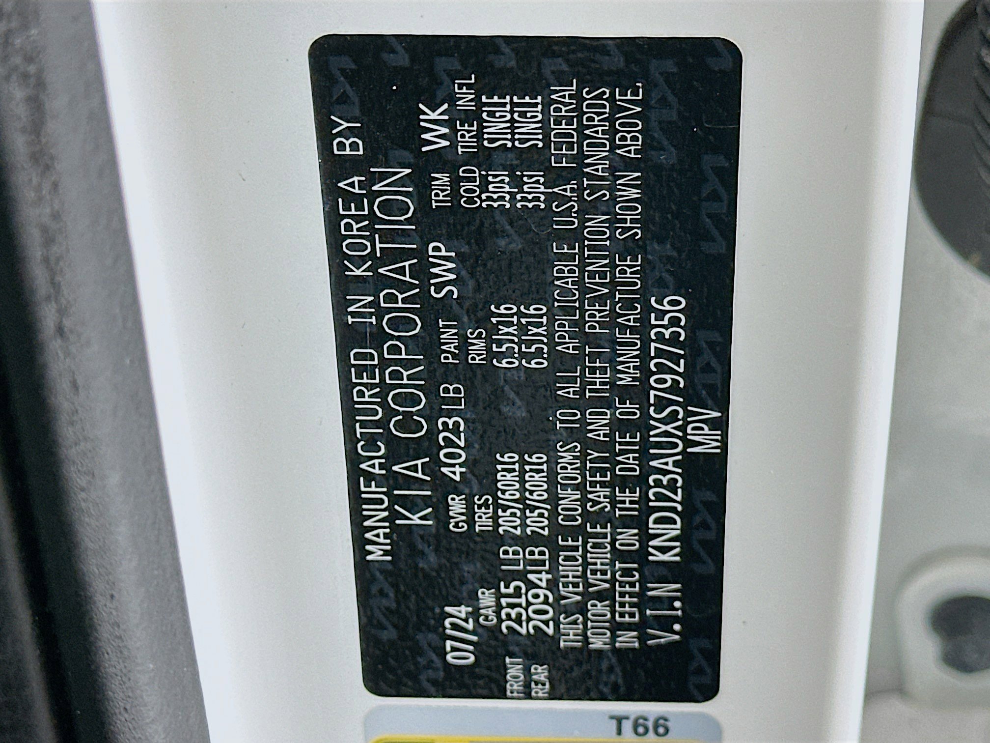 Used 2025 Kia Soul LX w/ LX Technology Package image 12