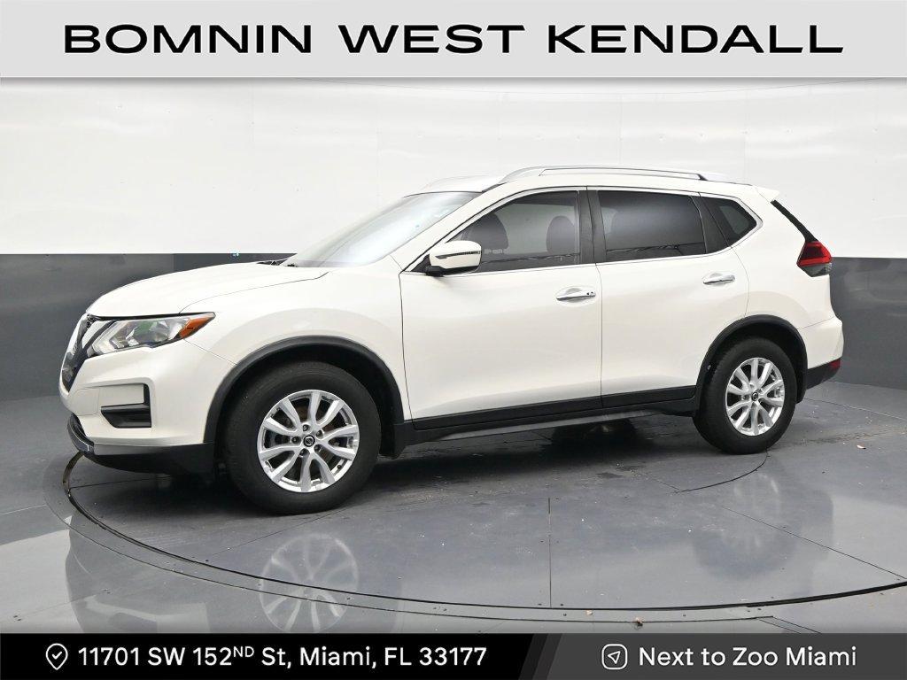 Used 2020 Nissan Rogue SV FWD image 1