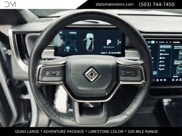 Used 2024 Rivian R1S Adventure AWD/4WD image 32