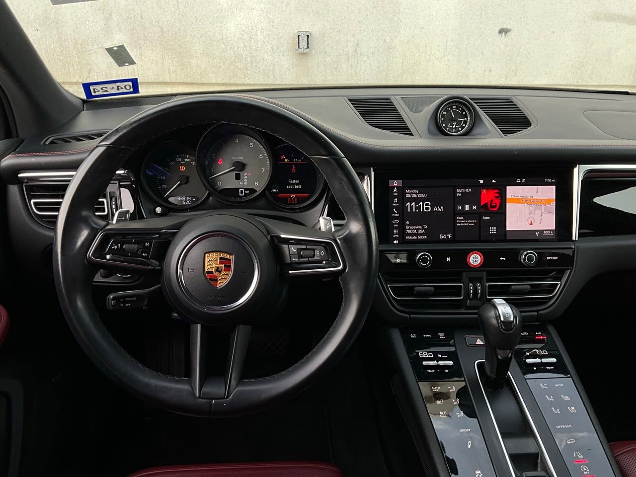 Used 2022 Porsche Macan S image 14