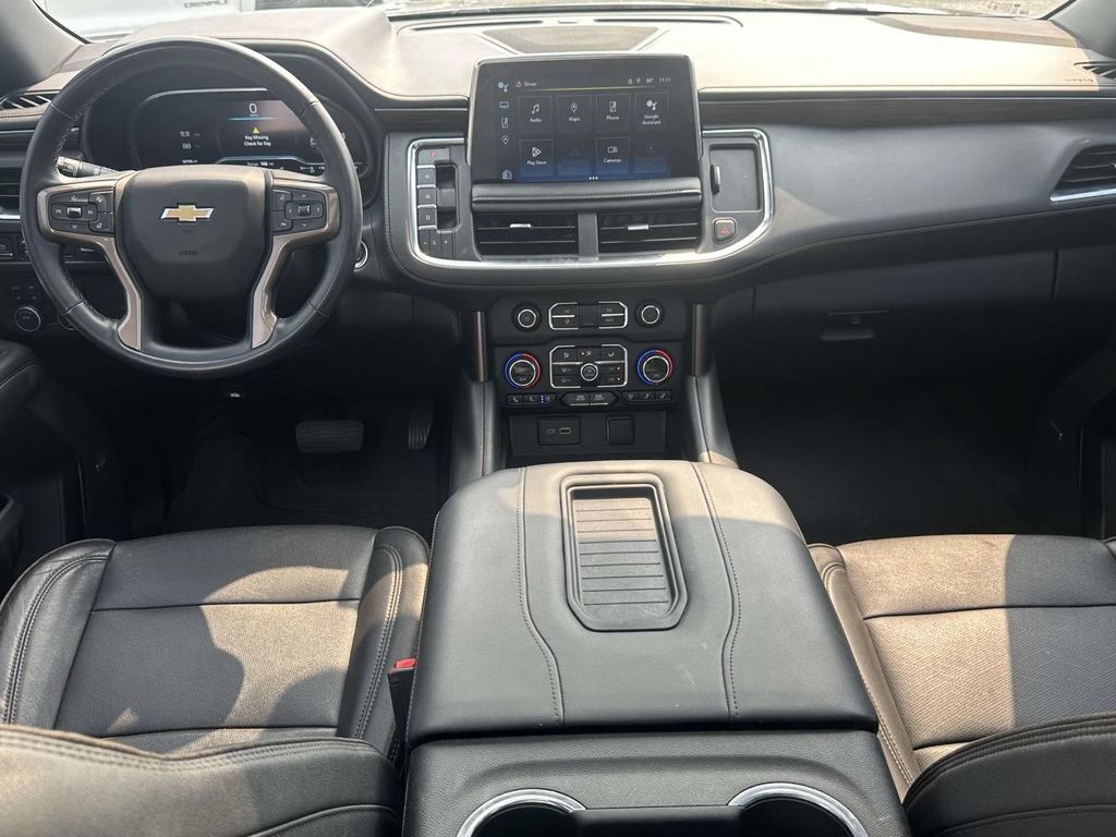 Used 2023 Chevrolet Suburban High Country w/ Premium Package 2 AWD/4WD image 15