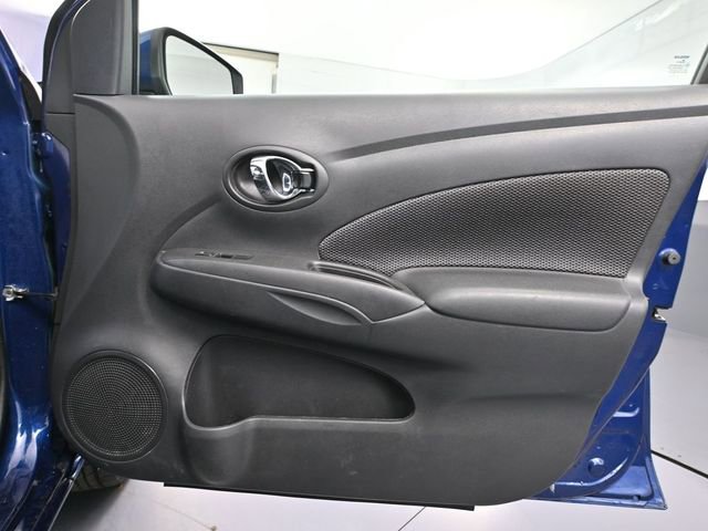 Used 2018 Nissan Versa SV image 37