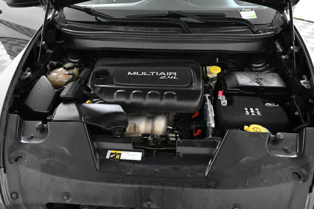 Used 2017 Jeep Cherokee Sport AWD/4WD image 28