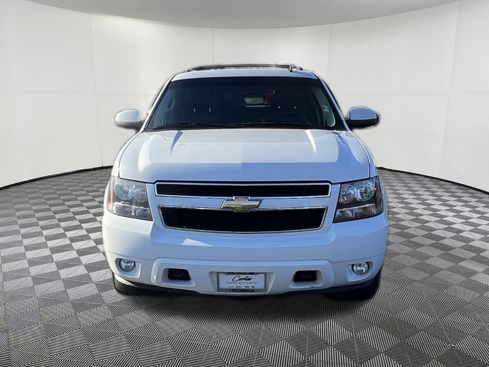 Used 2010 Chevrolet Tahoe LT image 2