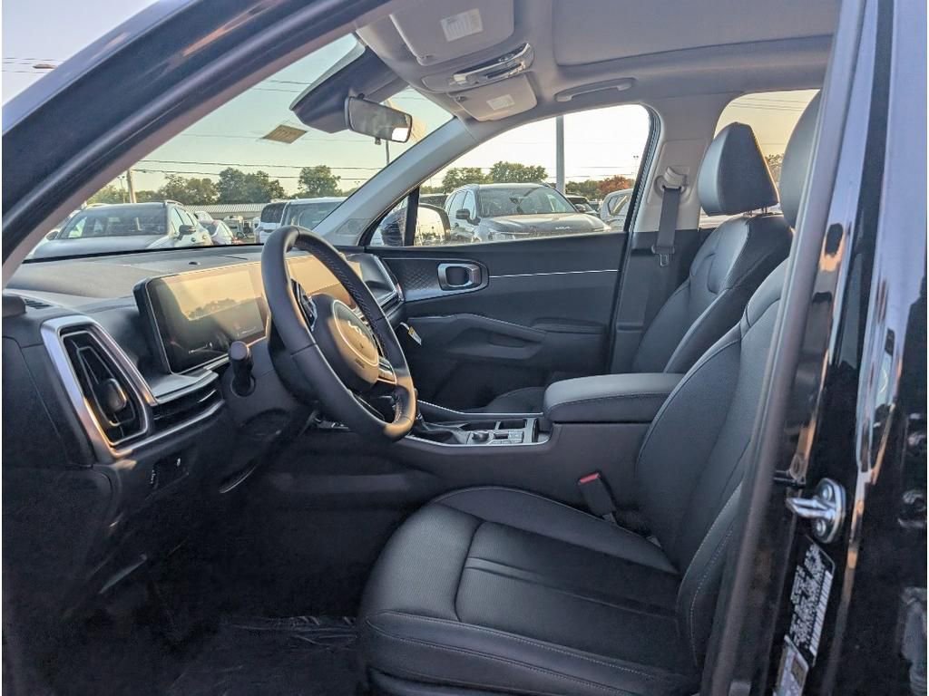 New 2025 Kia Sorento S w/ Panoramic Sunroof Package image 14