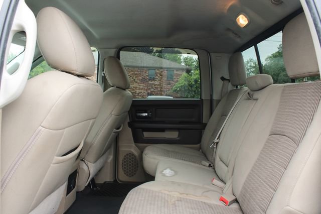 Used 2012 RAM 1500 Big Horn RWD image 27