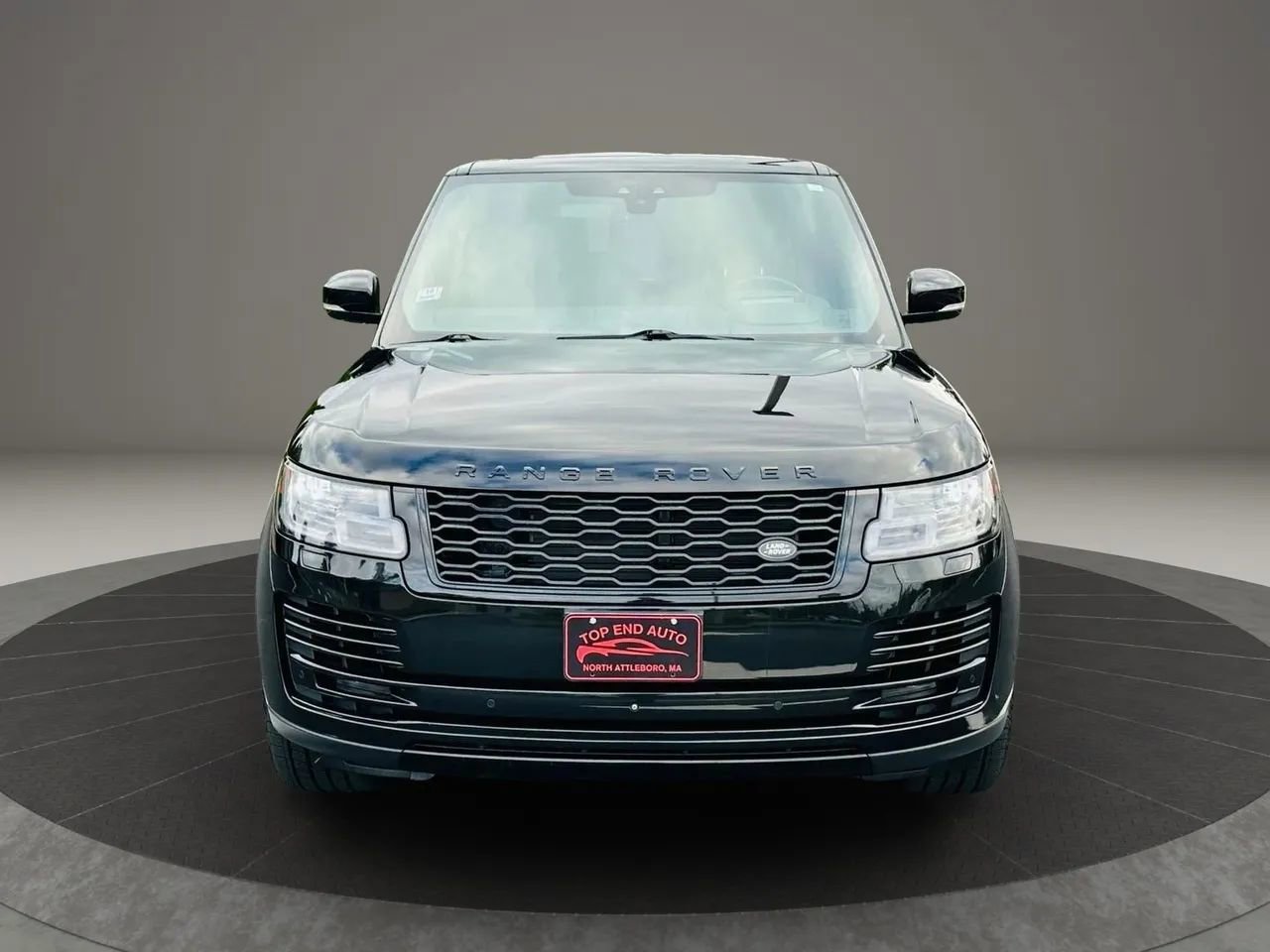 Used 2018 Land Rover Range Rover Long Wheelbase Supercharged AWD/4WD image 2