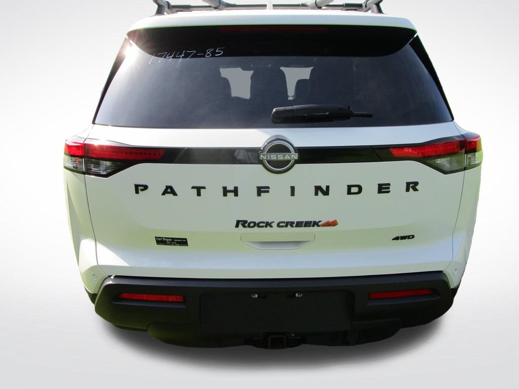 Used 2024 Nissan Pathfinder Rock Creek AWD/4WD image 5