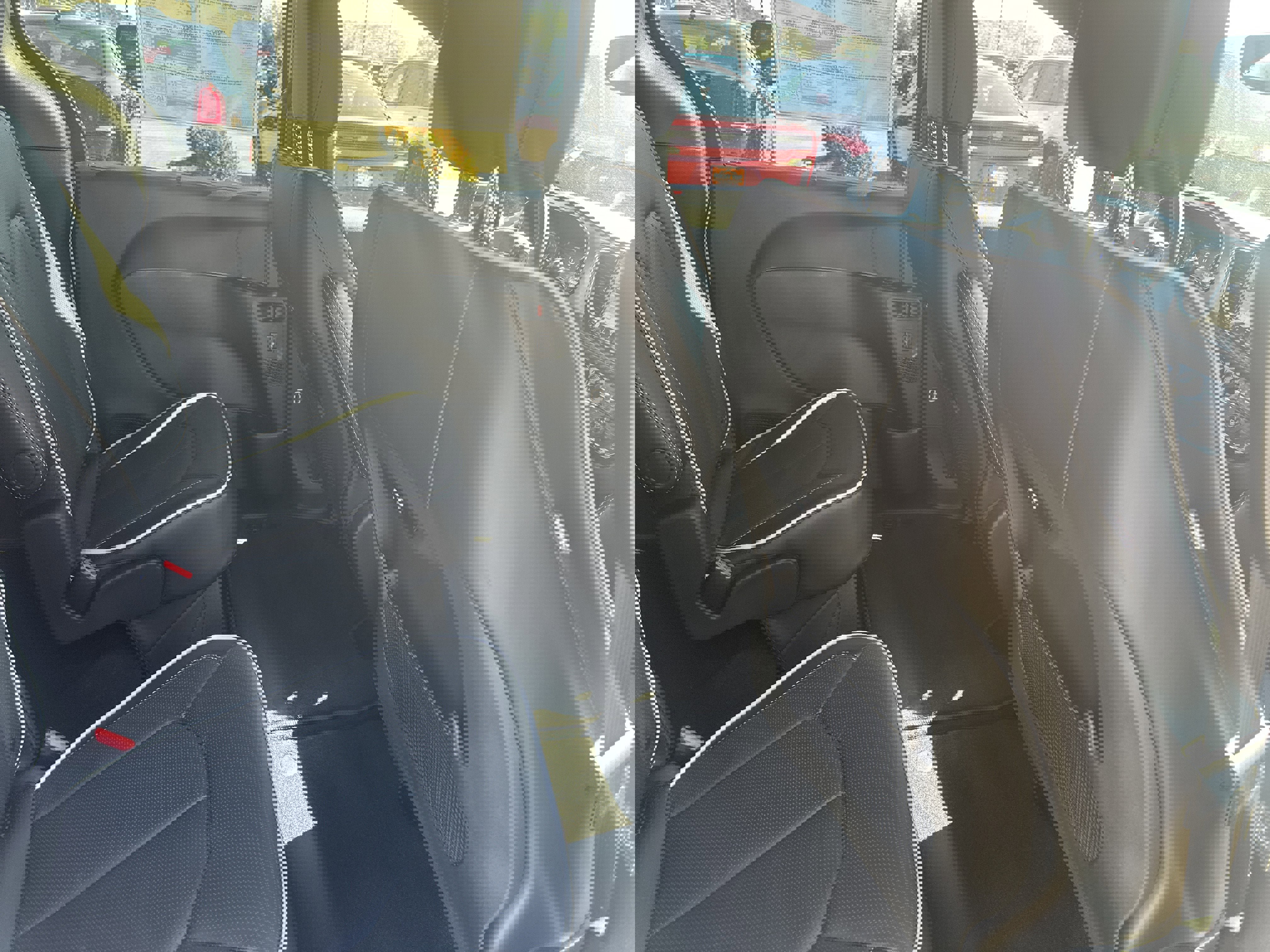 New 2026 Chrysler Pacifica Limited w/ S Appearance Package image 25