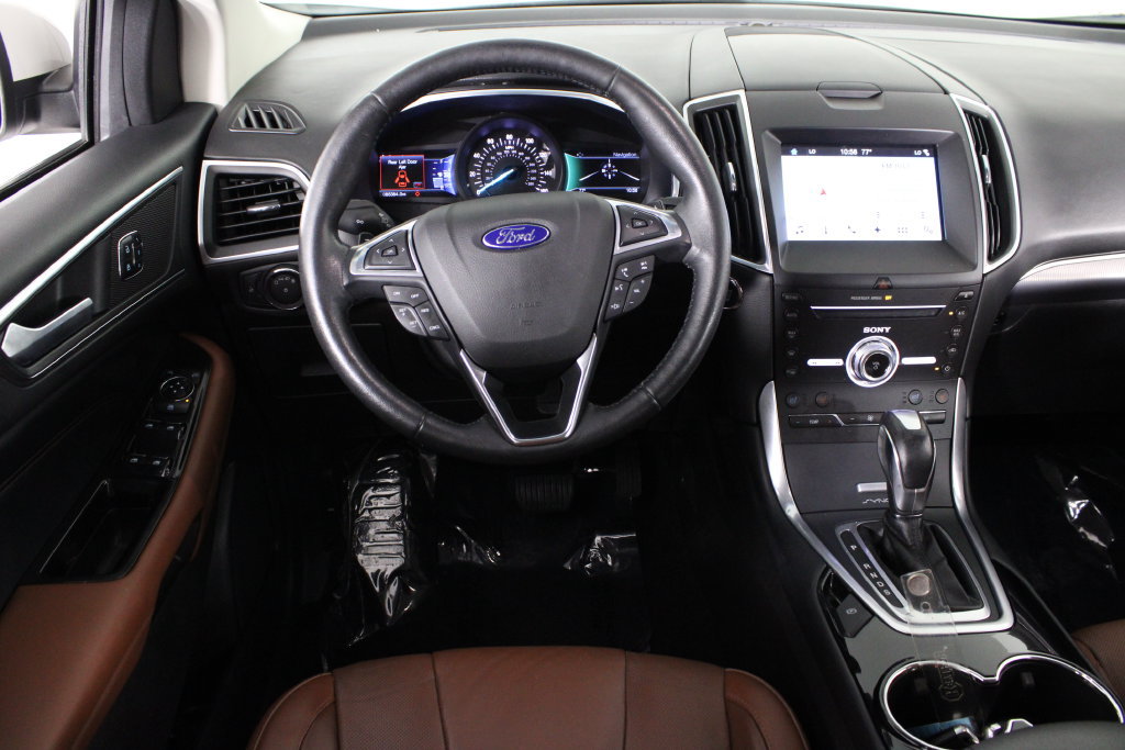 Used 2017 Ford Edge Titanium w/ Equipment Group 301A AWD/4WD image 6