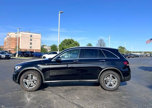 Used 2021 Mercedes-Benz GLC 300 4MATIC image 4