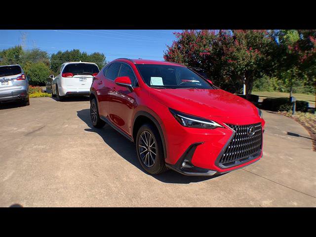 Certified 2023 Lexus NX 250 FWD w/ Towing Package (2000 Lbs) image 2
