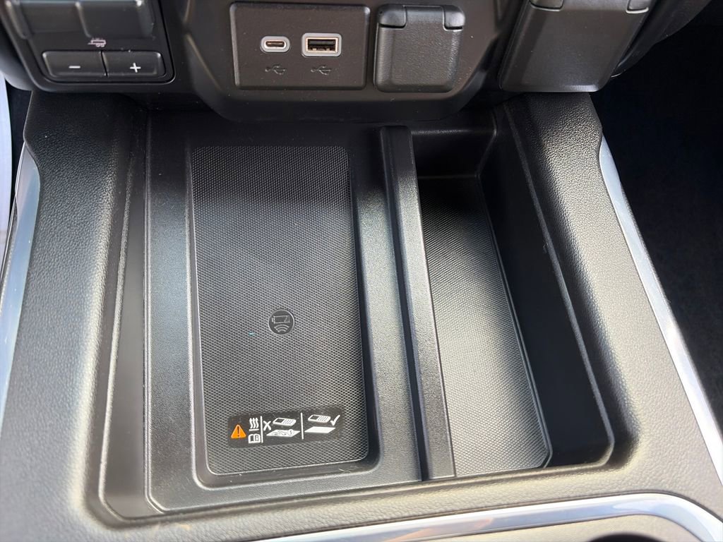 Used 2021 GMC Sierra 2500 AT4 w/ AT4 Premium Plus Package AWD/4WD image 27