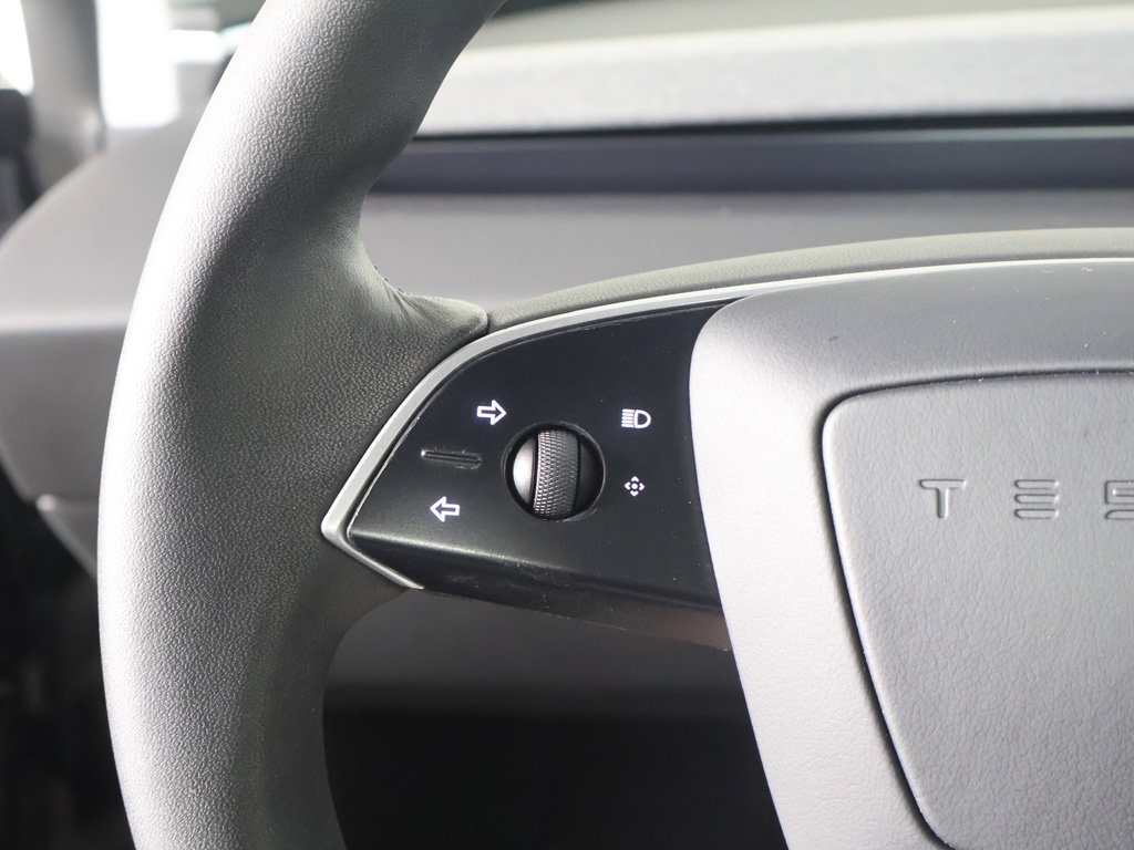 Used 2024 Tesla Model 3 Long Range AWD/4WD image 40