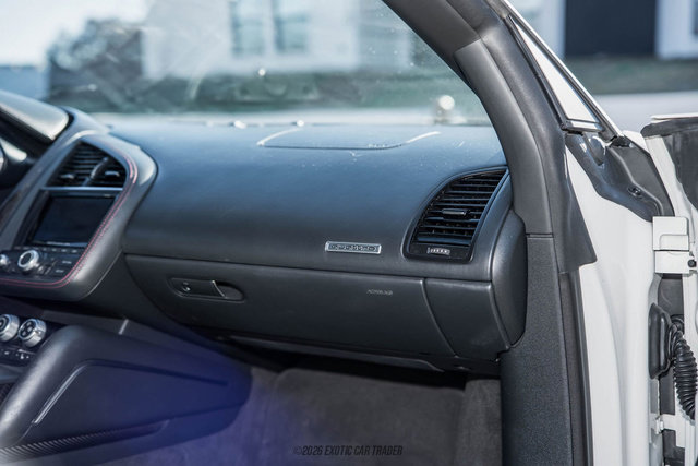 Used 2015 Audi R8 V8 w/ Full Leather Package image 43