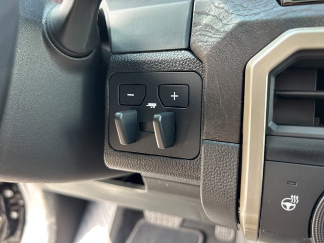 New 2025 Toyota Tacoma Limited image 28