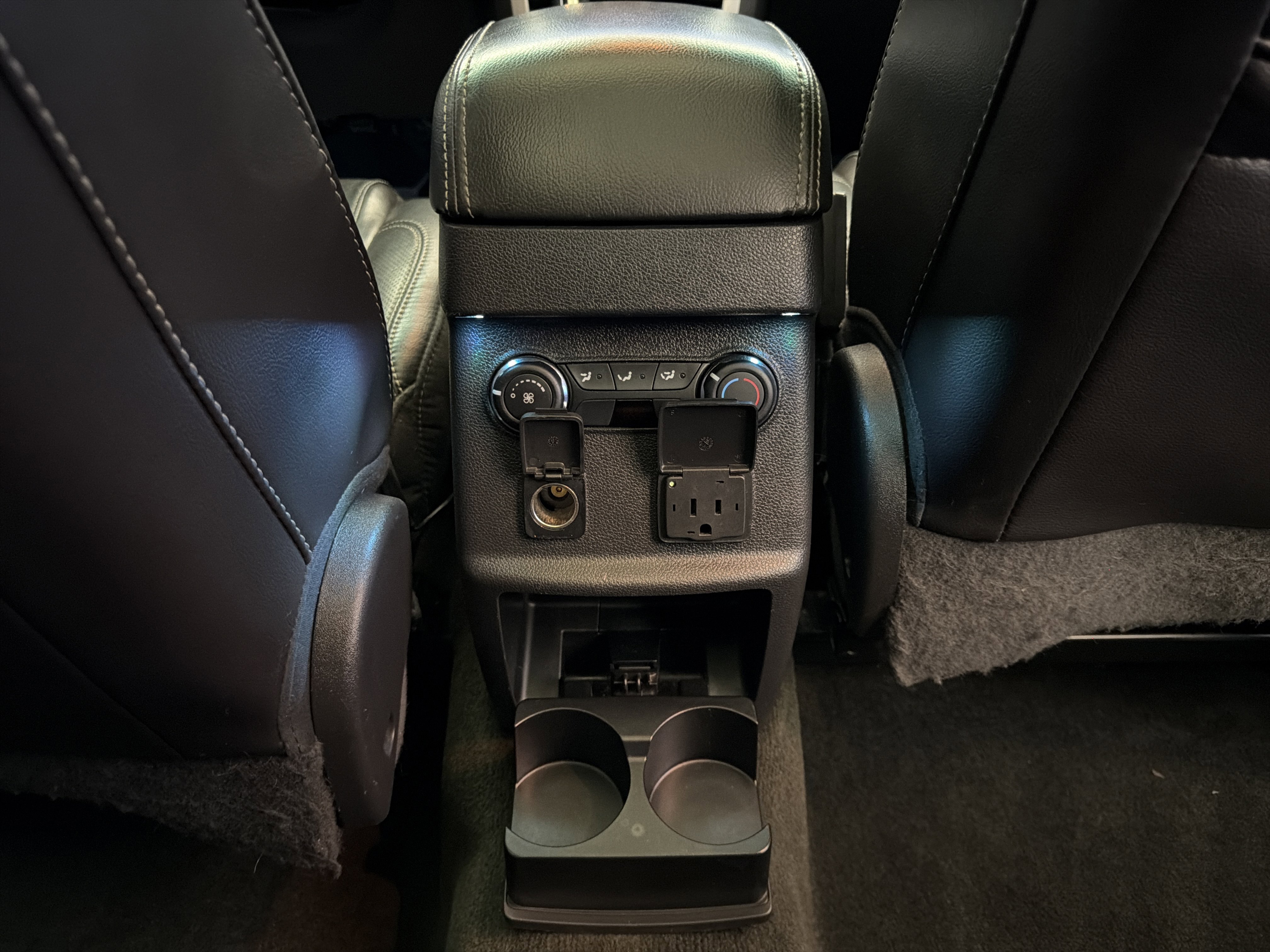 Used 2013 Ford Explorer Sport AWD/4WD image 28