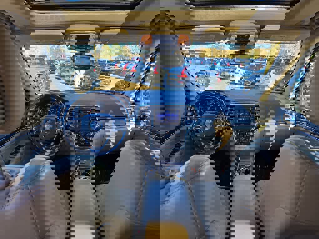 Used 2020 Jeep Grand Cherokee Limited image 10