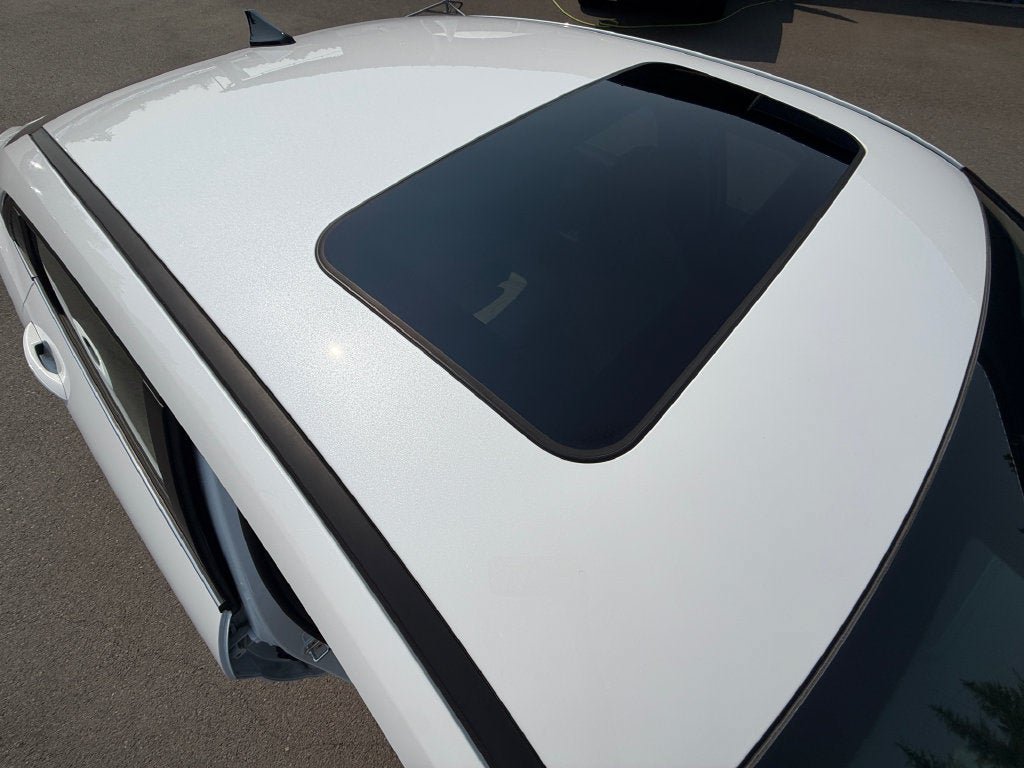 Used 2021 Hyundai Elantra Limited FWD image 29